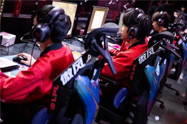 职业赛指定用椅 傲风G7凭啥这么火开元棋牌试玩明星直播同款 英雄联盟(图6)